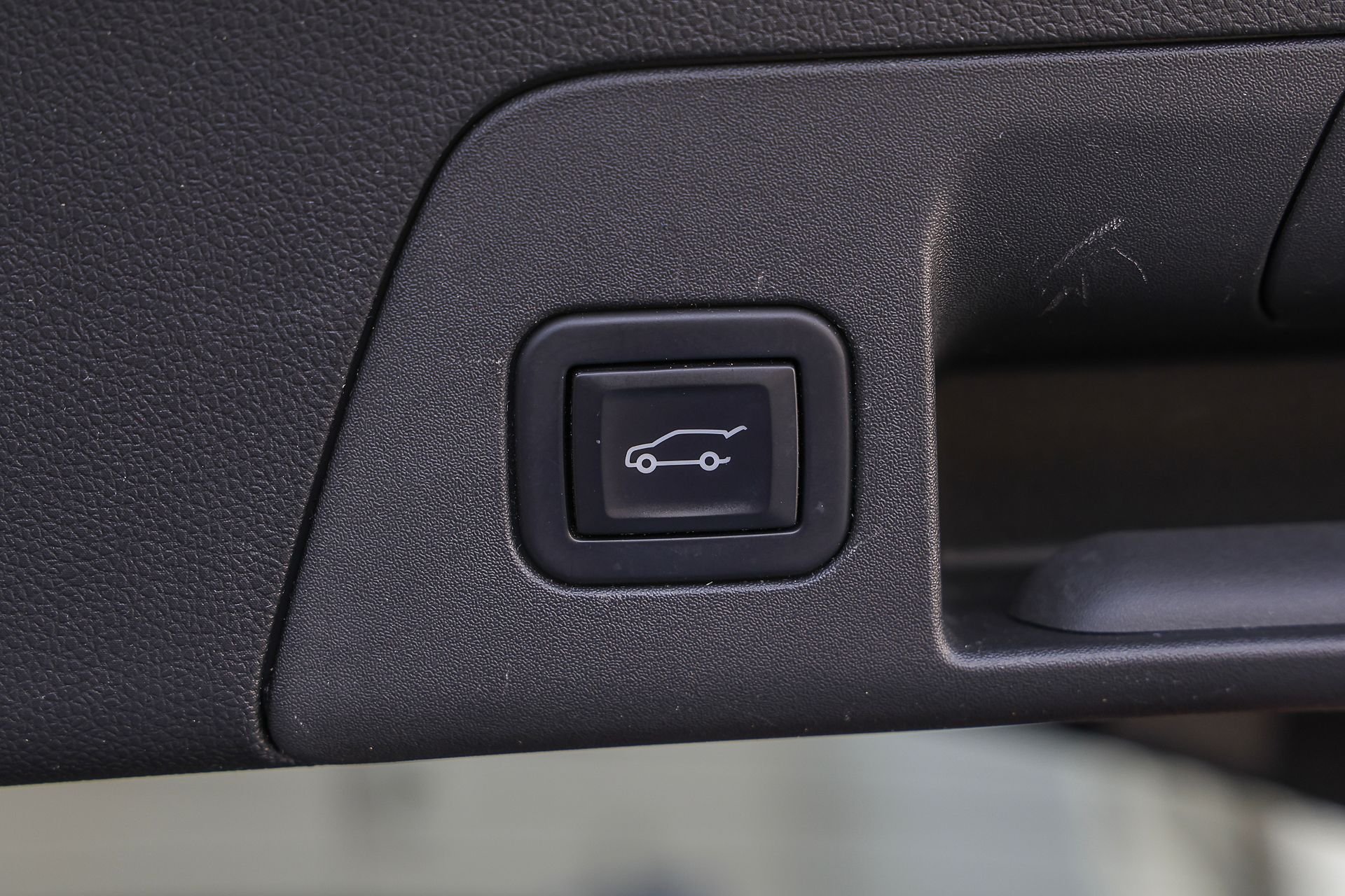 Used 2022 Brown Buick Preferred image 27