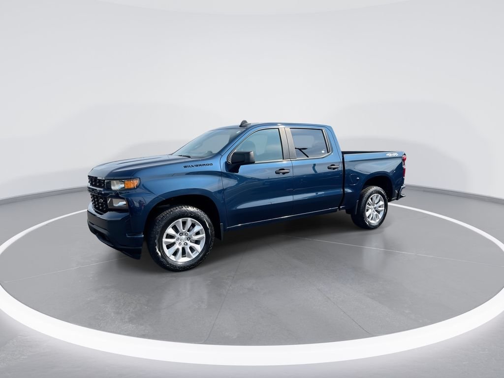 Used 2021 Blue Chevrolet Custom image 4