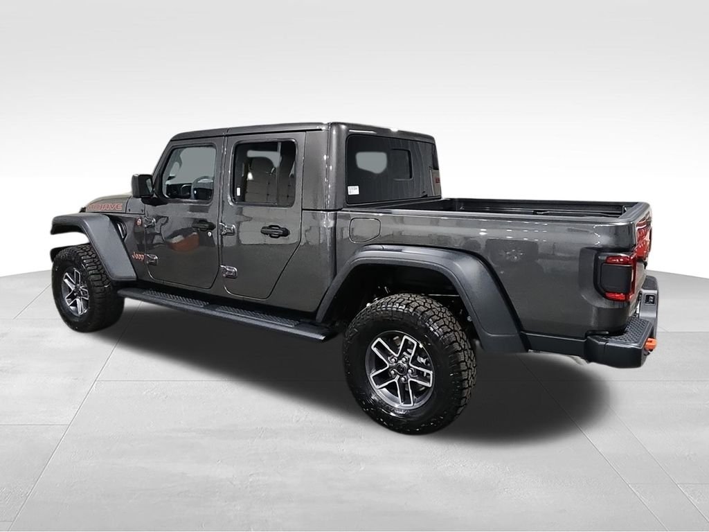 New 2026 Granite Crystal Metallic Clear-Coat Exterior Paint Jeep Mojave image 9
