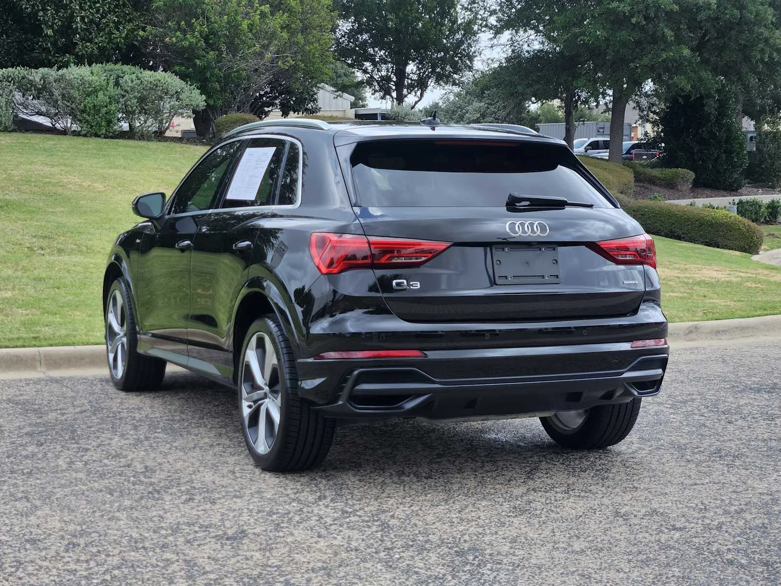 Used 2021 Mythos Black Metallic Audi S line Premium Plus image 3