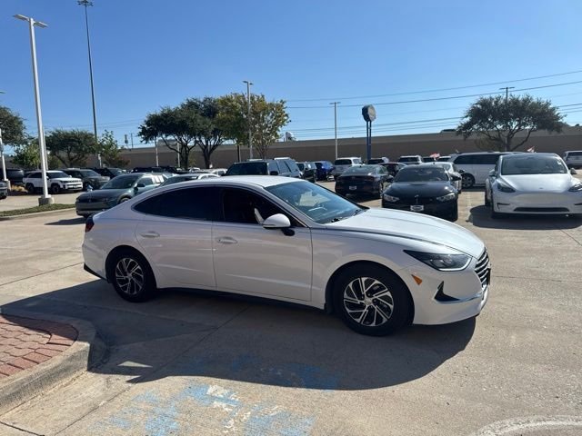 Certified Used 2021 Hyper White Hyundai Blue image 6
