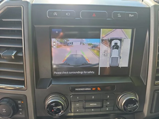 Used 2020  Ford Raptor image 23