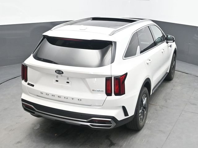 Used 2021 White Kia EX image 40