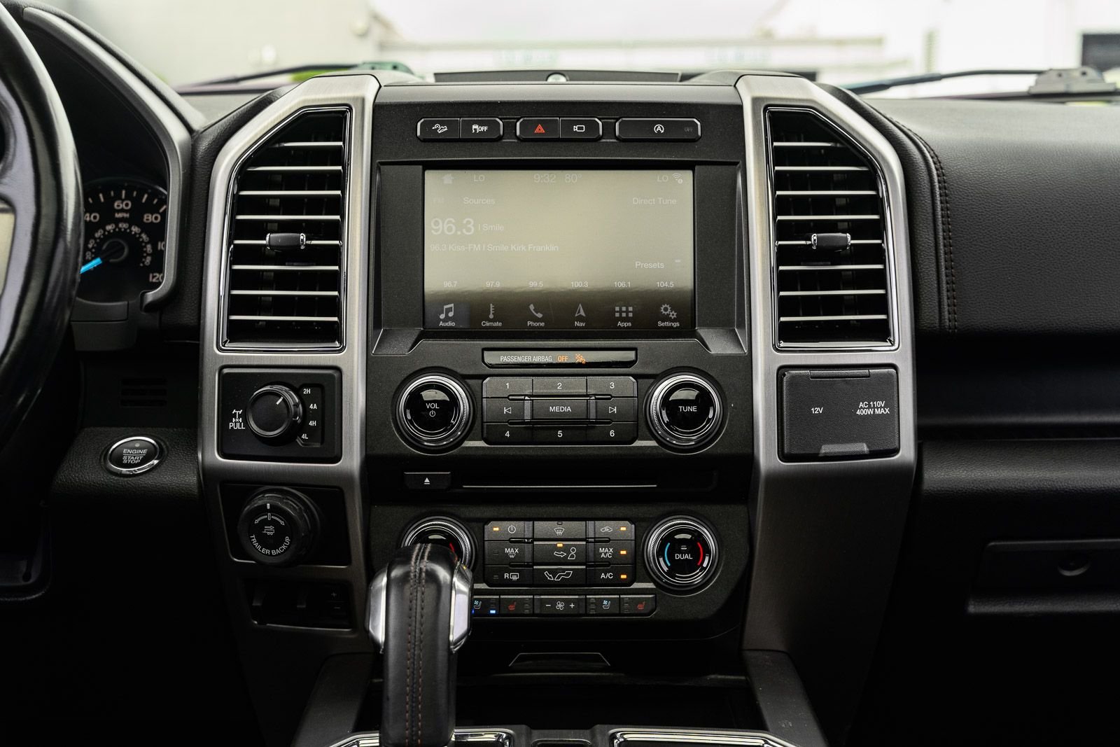 Used 2018 Black Ford Platinum image 28
