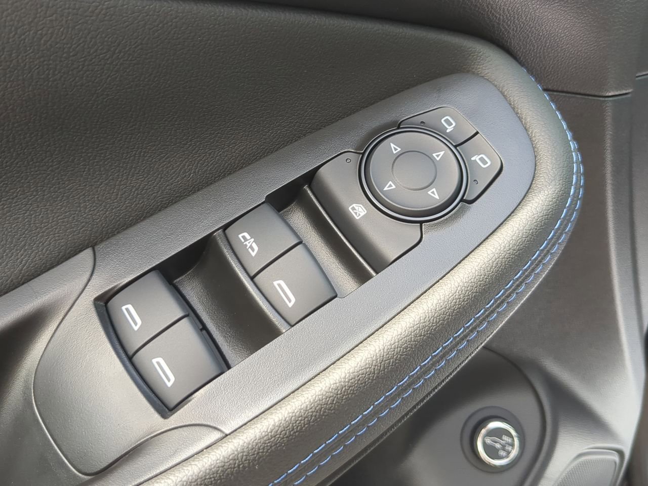 2026 Buick Encore GX Sport Touring - Photo 22