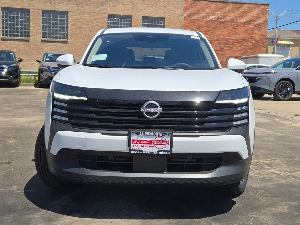 Used 2025 White Nissan SV image 4