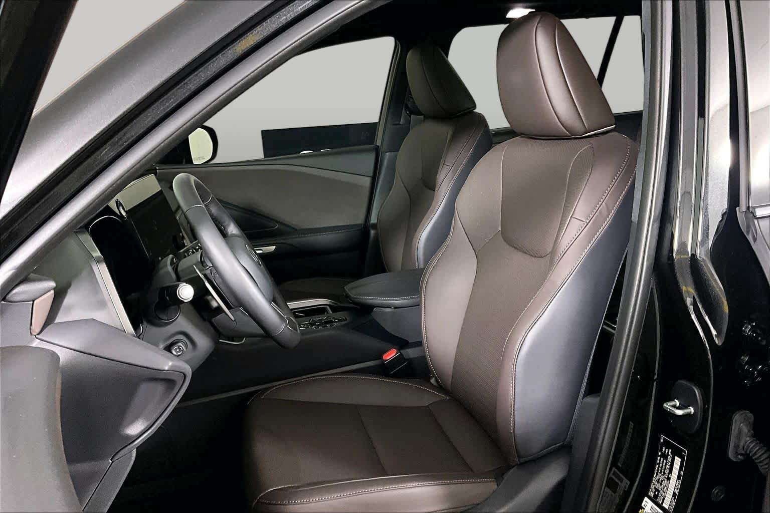 2026 Lexus TX Premium - Photo 8
