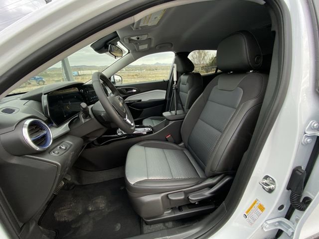 2026 Chevrolet Trax LT - Photo 11