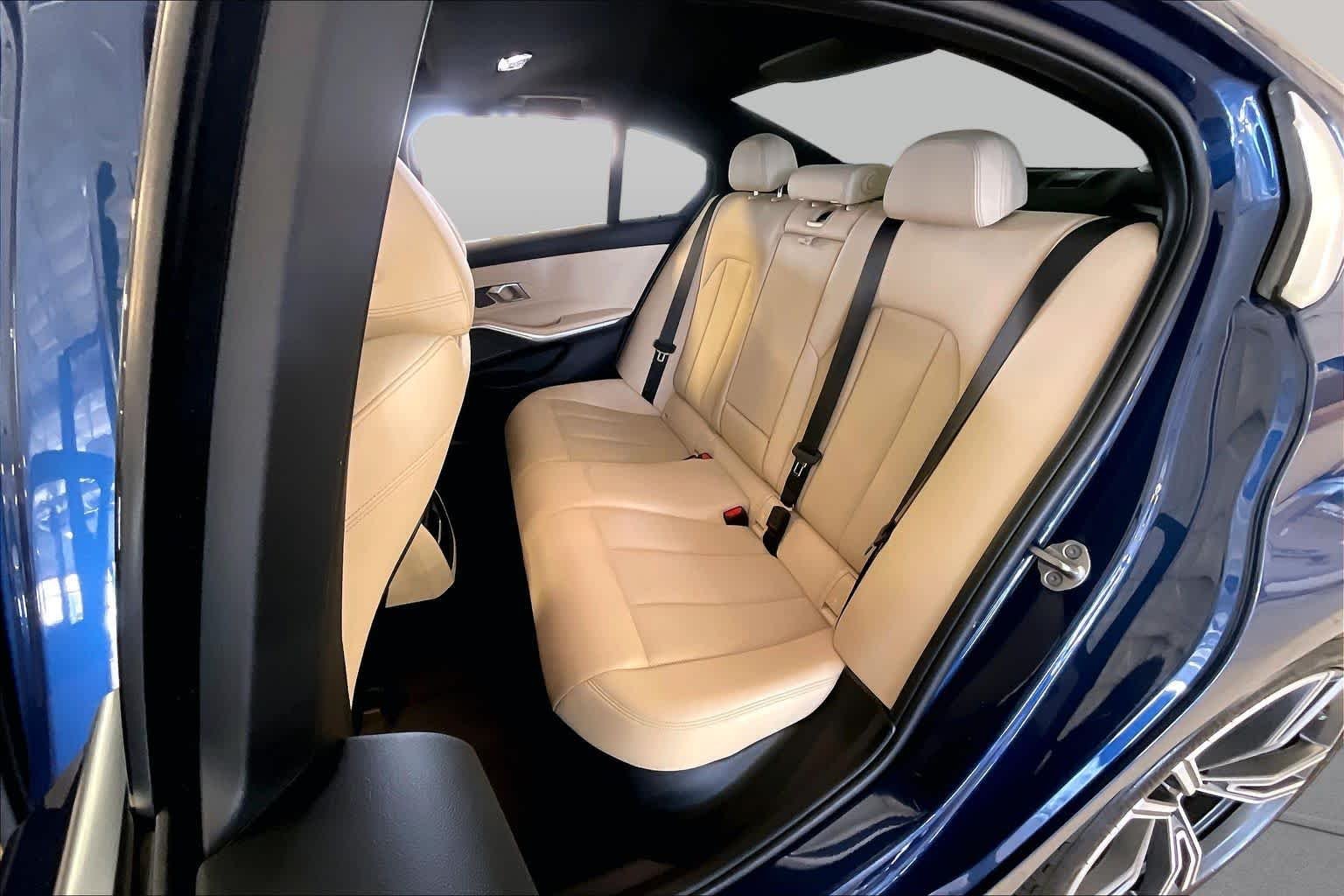 Used 2024 Phytonic Blue Metallic BMW 330i image 18