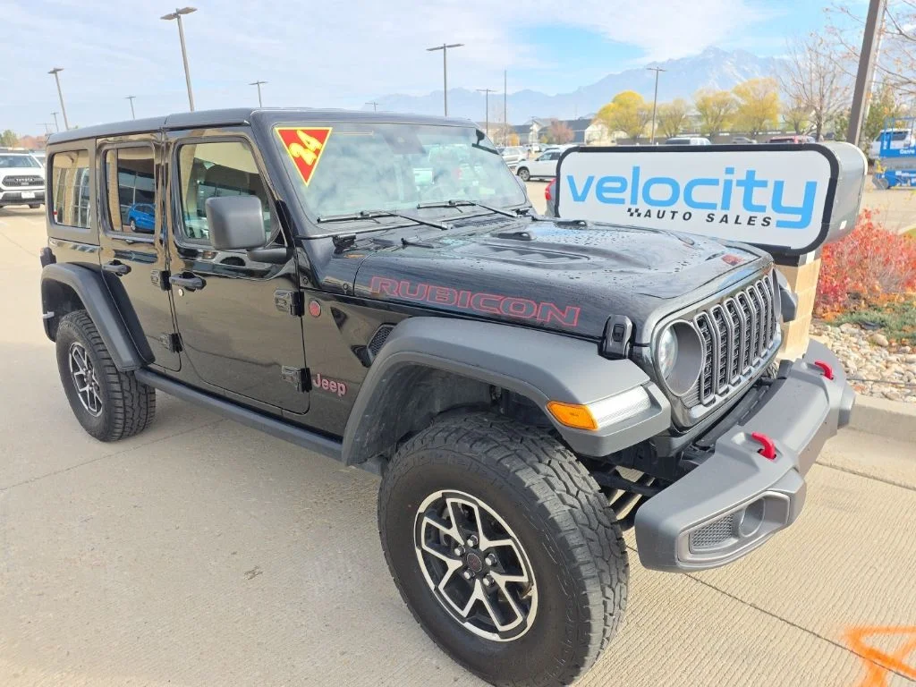 2024 Jeep Wrangler Rubicon's photo