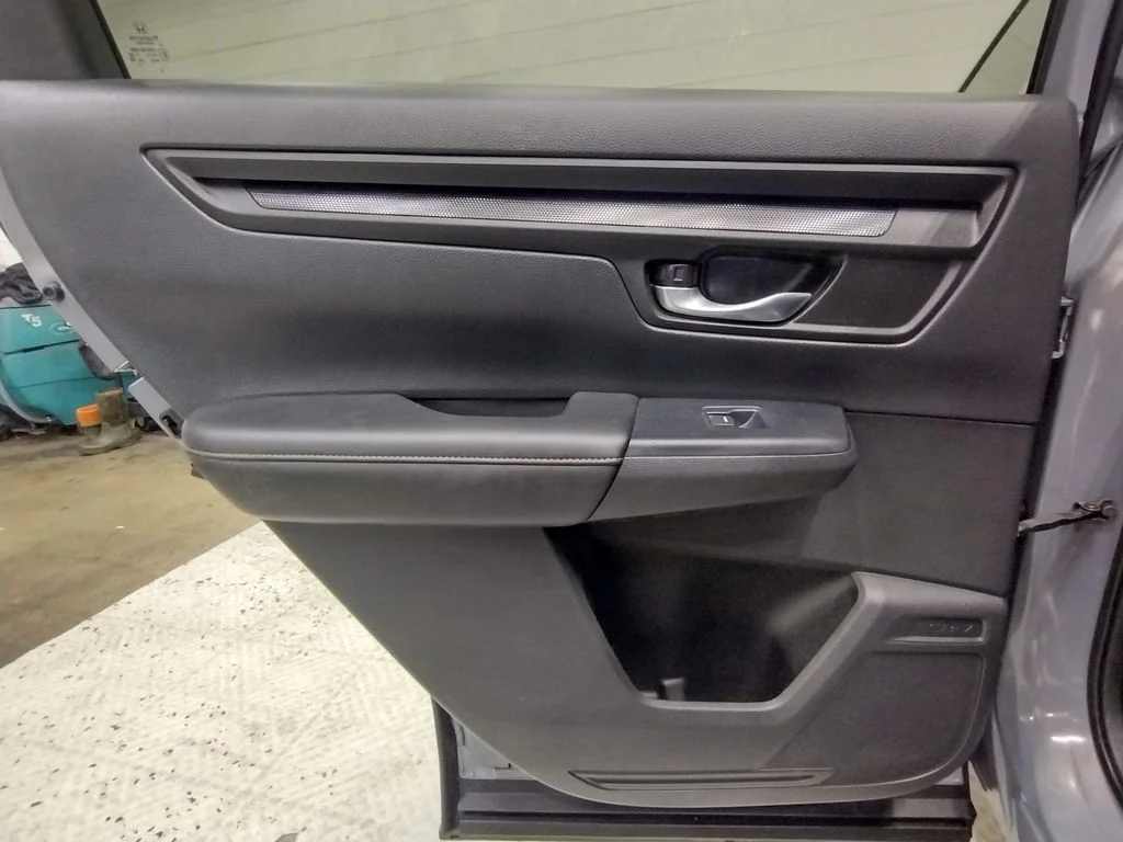 Used 2023 Gray Honda Sport image 31