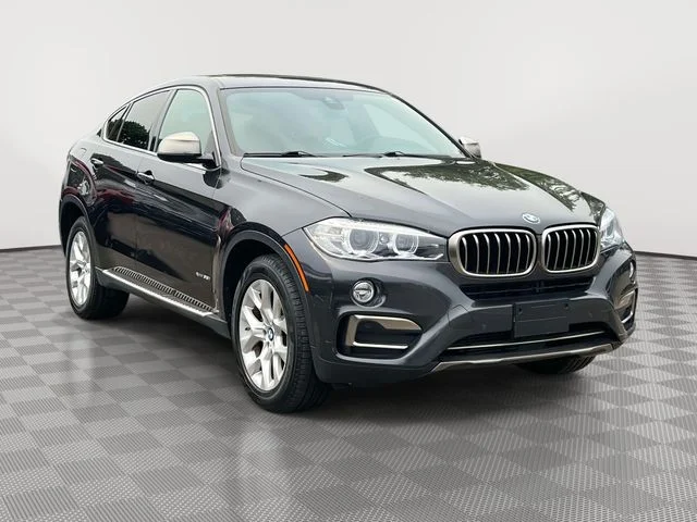 Used 2019 Gray BMW xDrive35i image 4