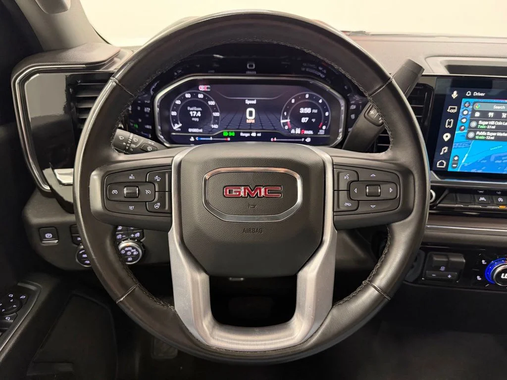 Used 2025 Black GMC SLT image 16