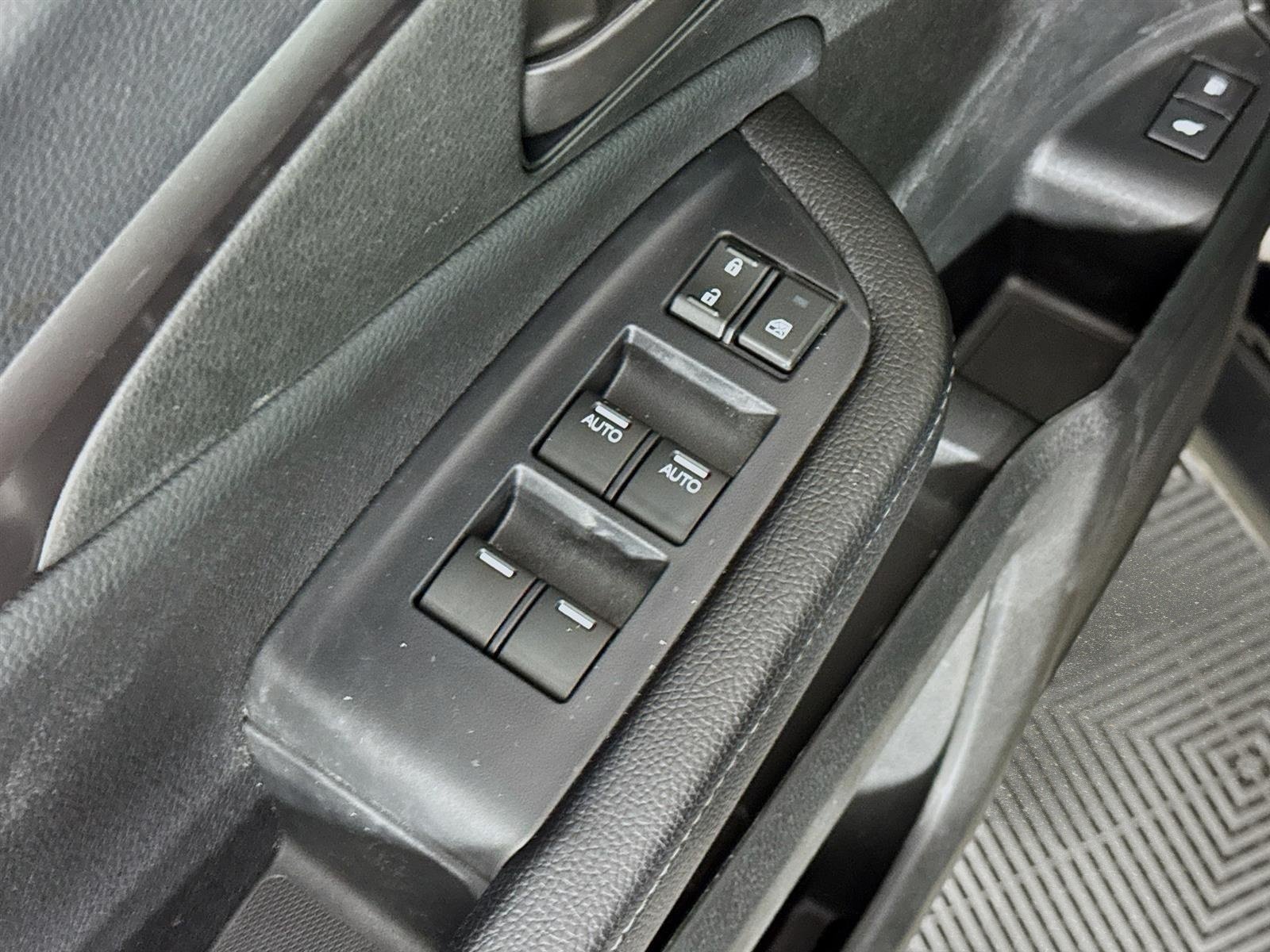 Used 2025 Black Honda EX-L image 19