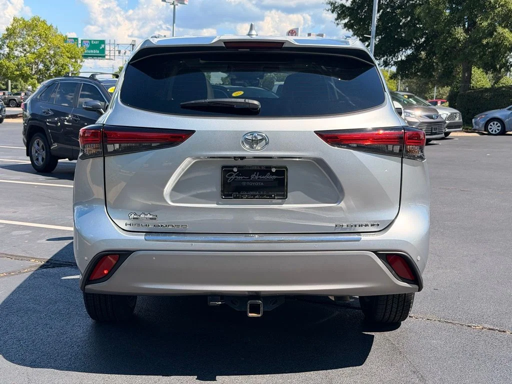 Used 2023 Silver Toyota Platinum image 13