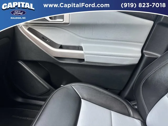 Used 2023 Green Ford XLT image 29