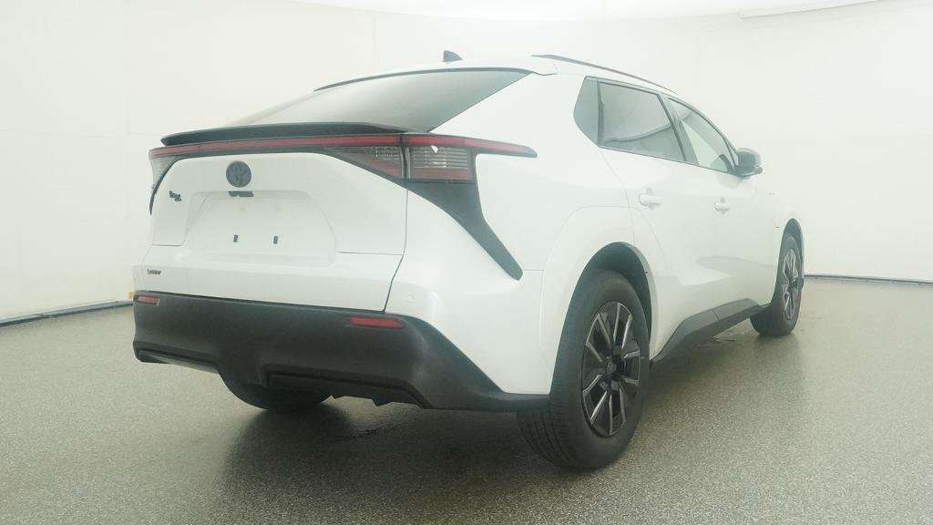New 2026 Wind Chill Pearl Toyota XLE image 51