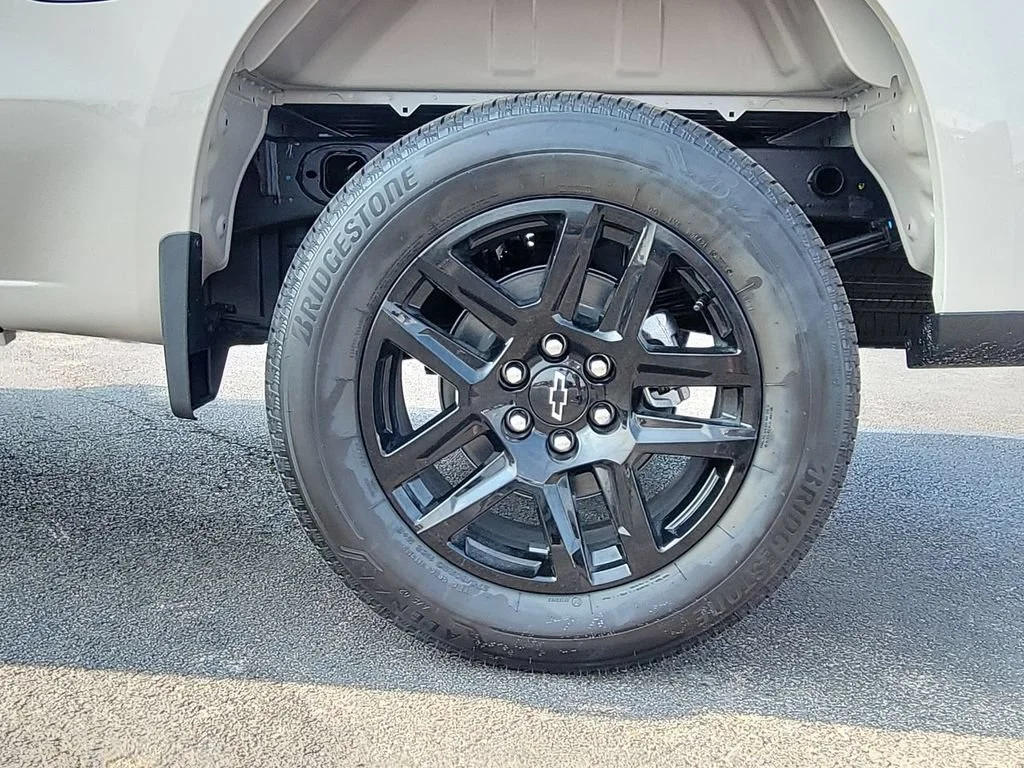 2026 Chevrolet Silverado 1500 Custom - Photo 32