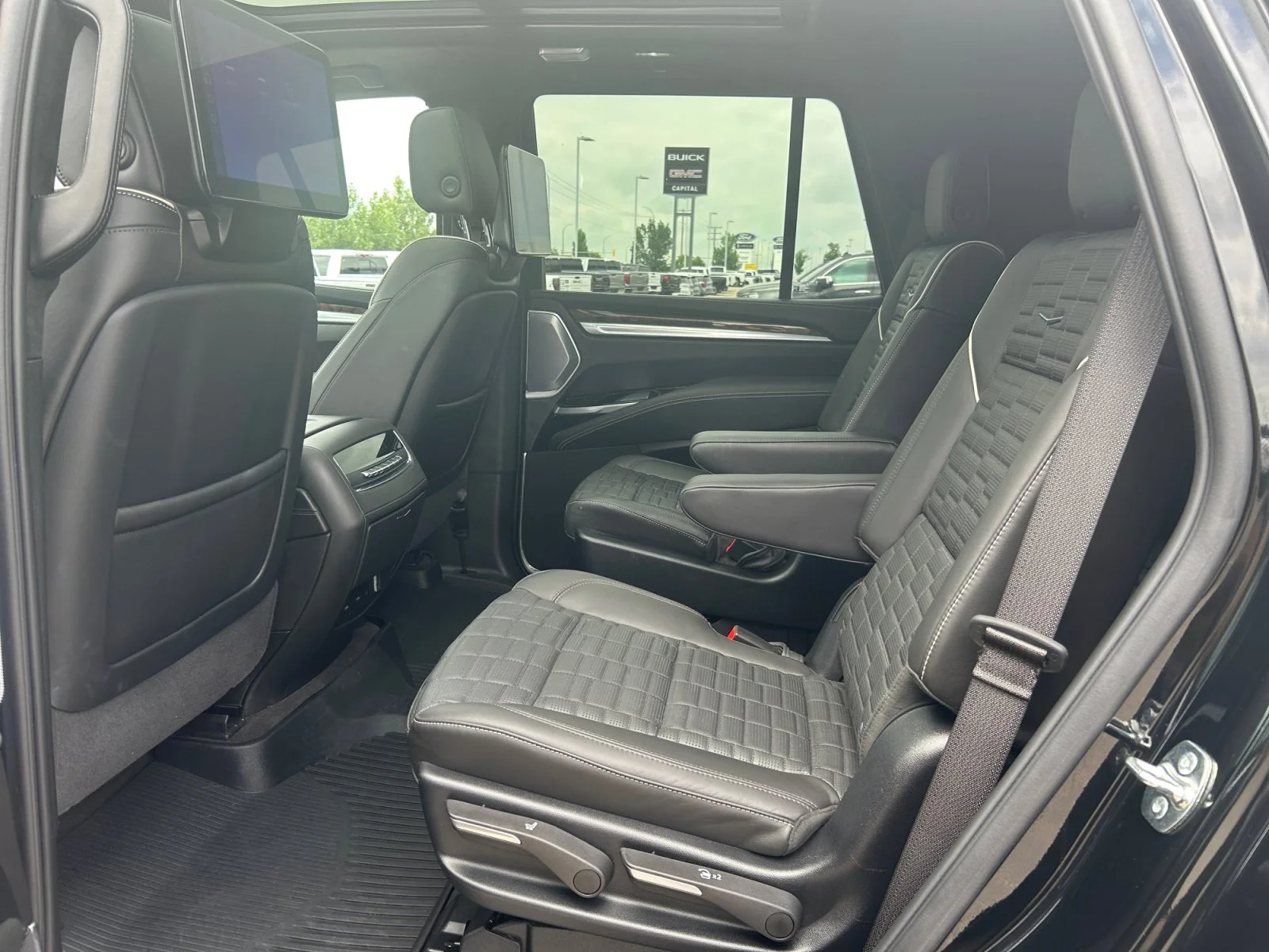 Certified Used 2025 Black Raven Cadillac 4WD Sport Platinum Leather Sunroof Navigation 6.2L image 20