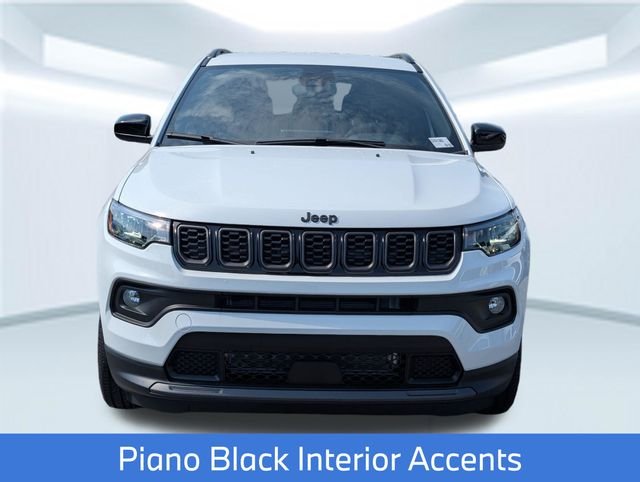 New 2026 Bright White Clearcoat Jeep Latitude image 11