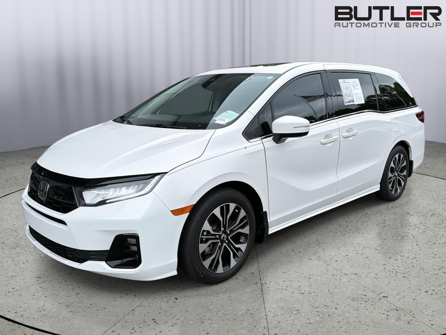 Used 2025 Platinum White Pearl Honda Elite image 1
