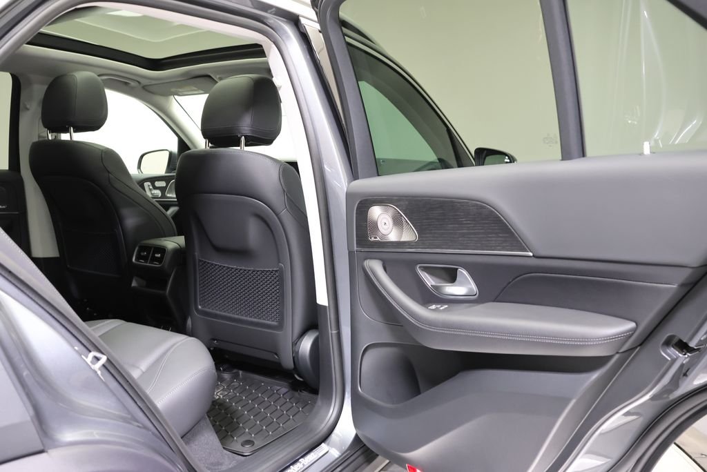 Used 2026 Selenite Grey Metallic Mercedes-Benz GLE 350 image 52