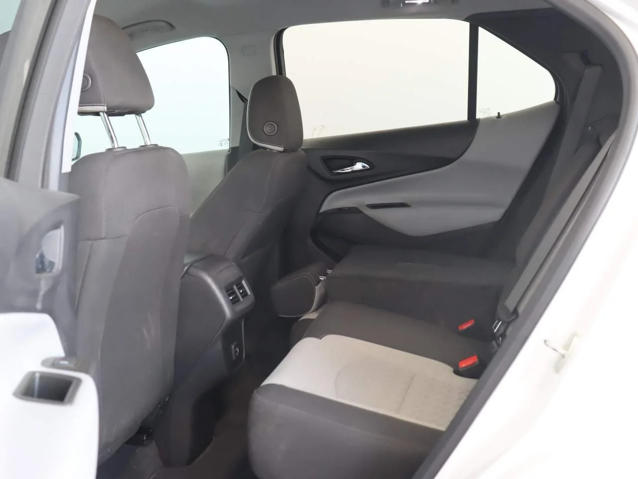 2023 Chevrolet Equinox LS - Photo 15