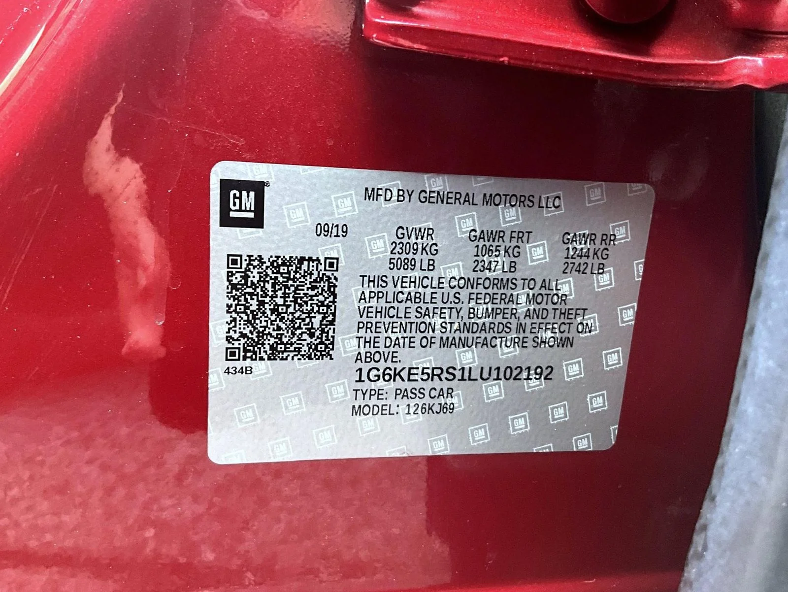 Used 2020 Red Cadillac 3.6L Premium Luxury image 30
