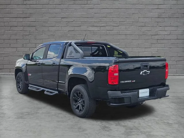 Used 2018 BLACK Chevrolet 4WD Z71 image 3