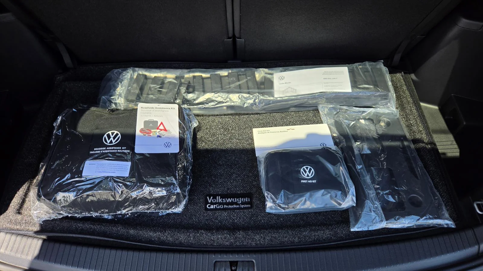 New 2026 silver mist metallic Volkswagen 2.0T SE image 66