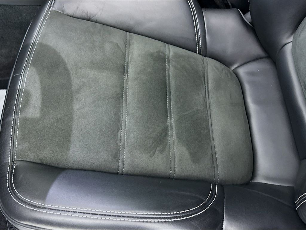 Used 2023  Porsche GTS image 21