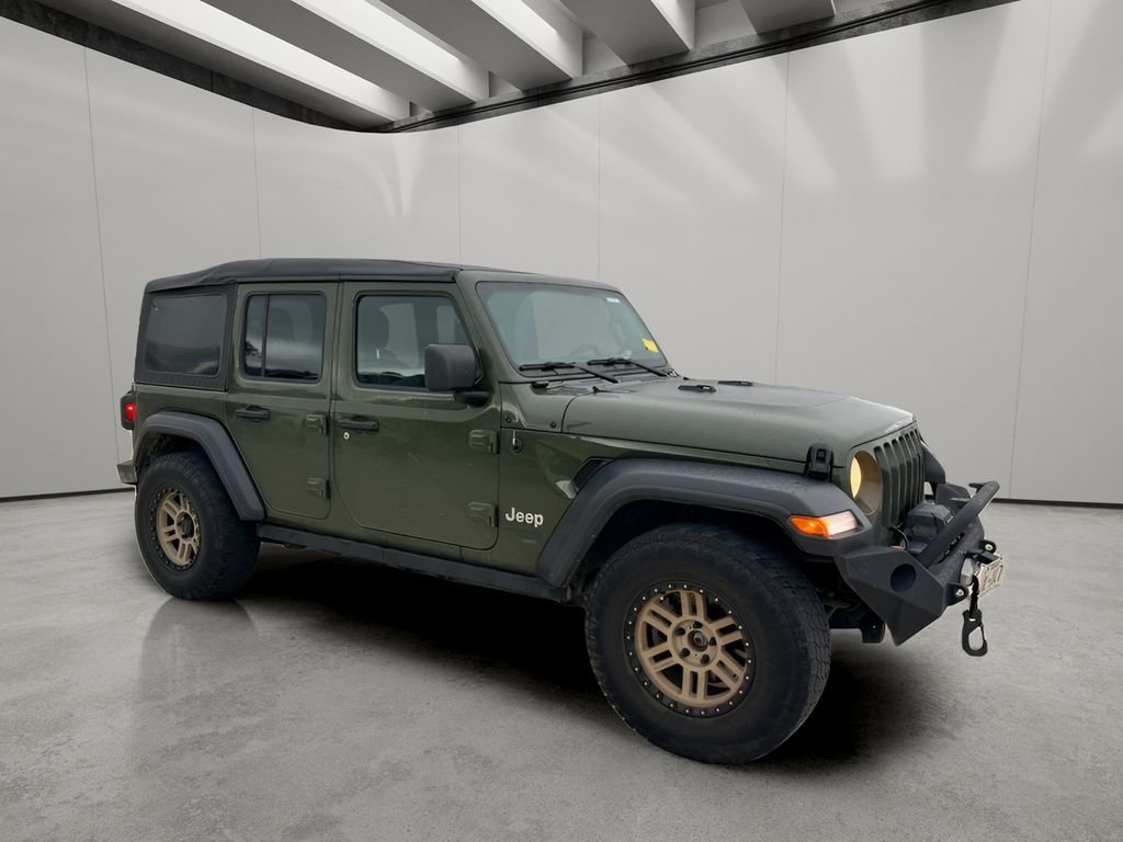 Used 2020 Sarge Green Clearcoat Jeep Sport image 9