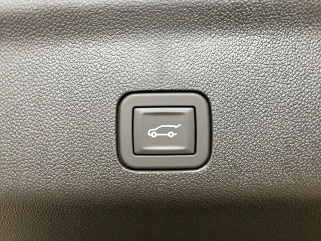 New 2026 Silver GMC Elevation image 22