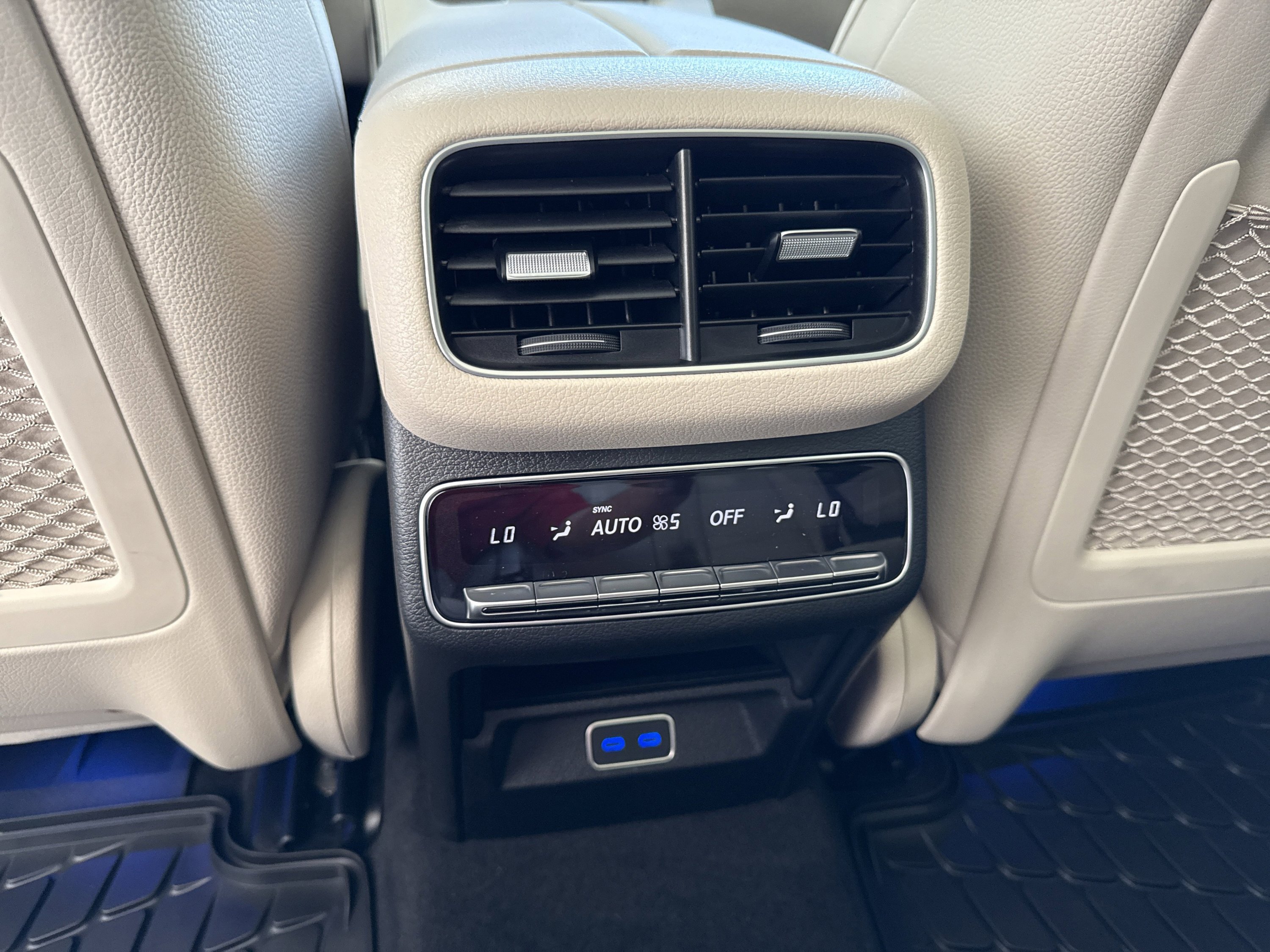 2026 Mercedes-Benz GLS Base - Photo 37