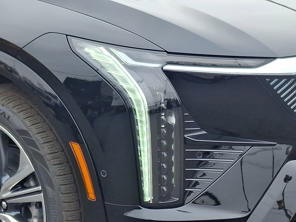 2026 Cadillac OPTIQ Premium Luxury - Photo 10
