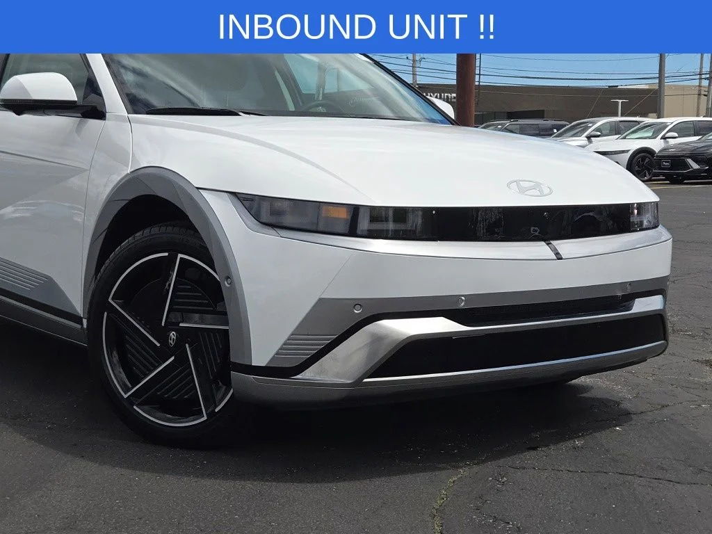 Used 2026 Hyundai IONIQ 5 Limited with VIN 7YAKRDDC6TY042973 for sale in Palatine, IL