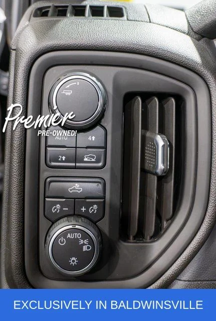 Used 2020 Gray Chevrolet Custom image 17