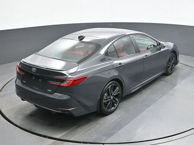 Used 2026  Toyota XSE image 17