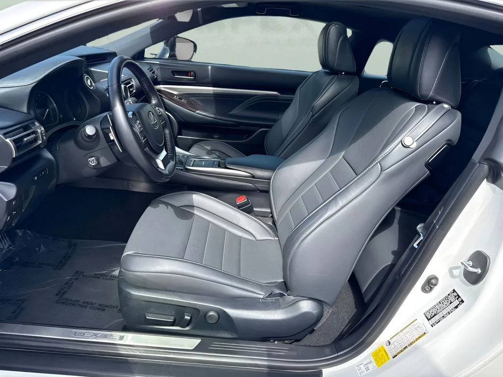 Used 2022 White Lexus 350 image 5