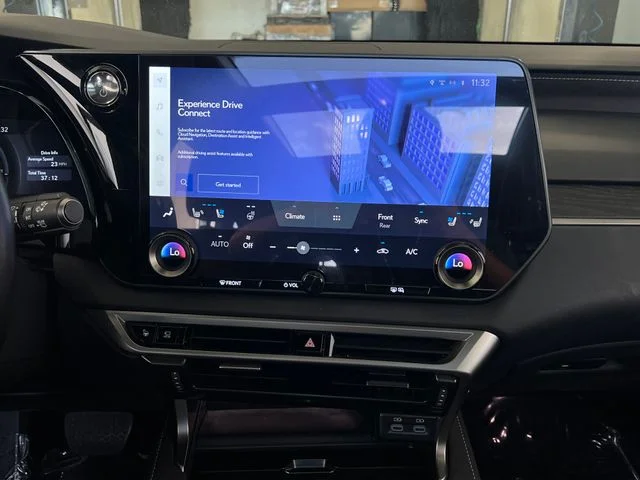 Certified Used 2025 Iridium Lexus 450h+ Luxury image 44