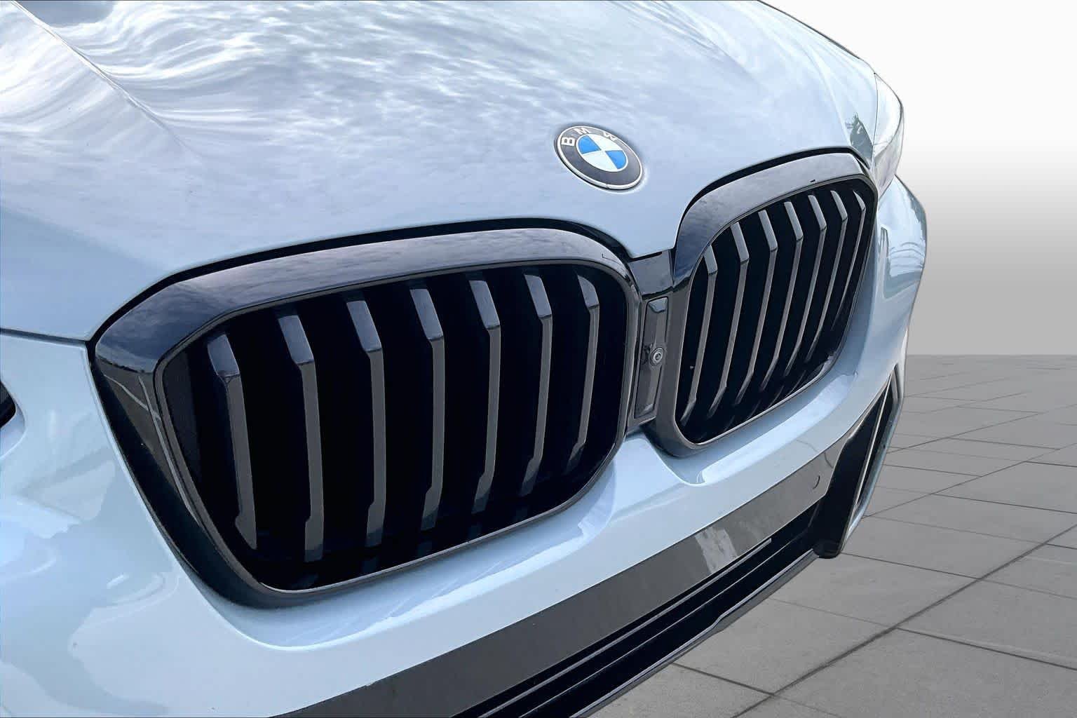 Used 2024 Brooklyn Grey Metallic BMW sDrive30i image 29