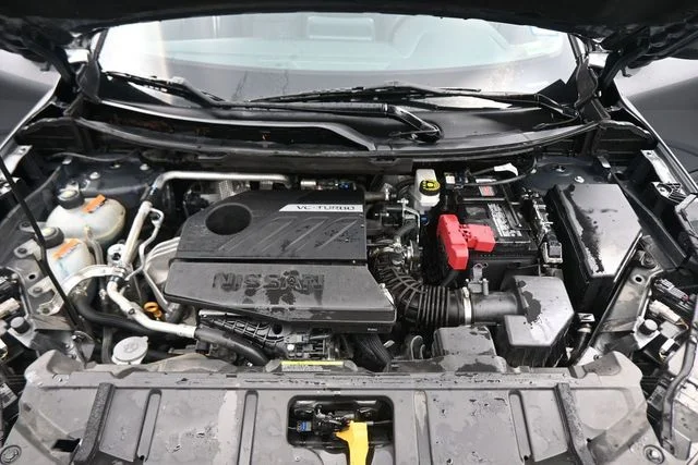 Used 2024 Gray Nissan SV image 28