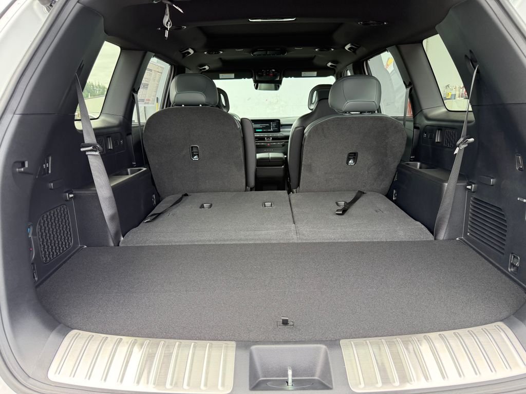 New 2027 Glacial White Pearl Kia X-LINE SX image 10