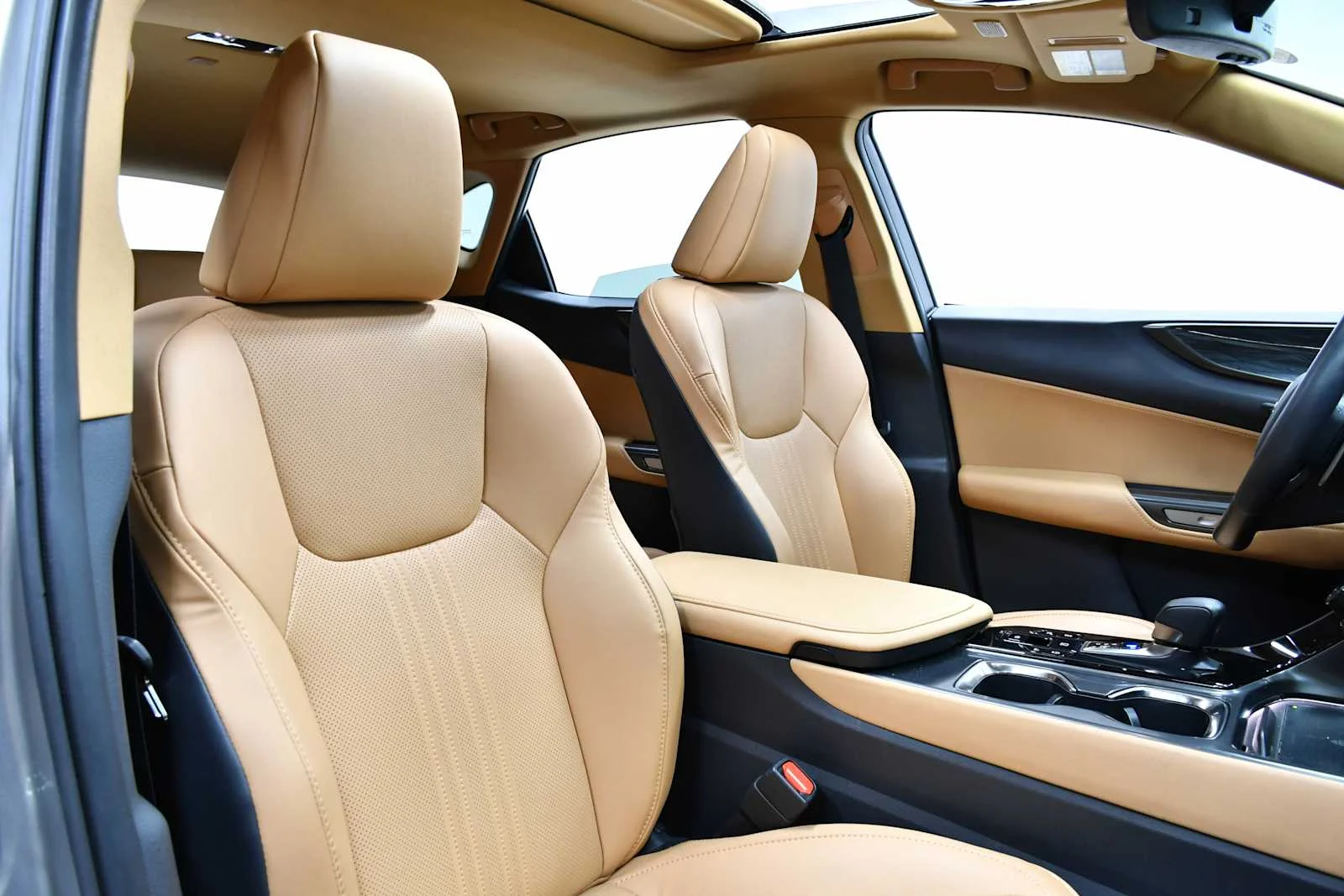 Used 2025 Atomic Silver Lexus Premium image 21