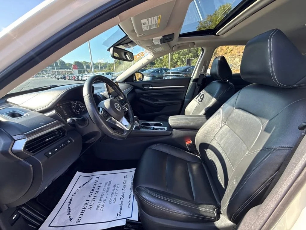 Used 2019 Pearl White Tricoat Nissan 2.5 Platinum image 16