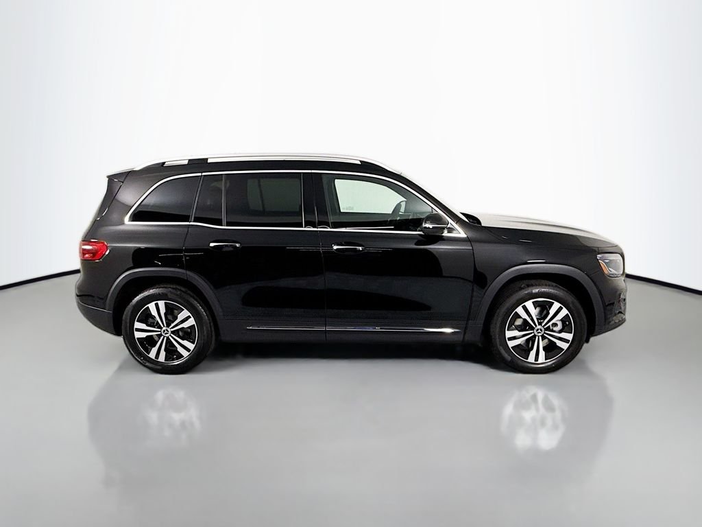 Used 2025 Black Mercedes-Benz GLB 250 image 8