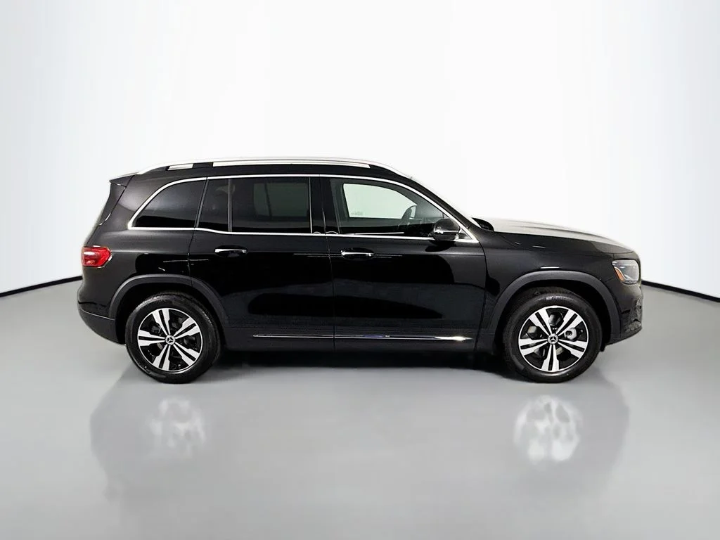 2025 Mercedes-Benz GLB Base - Photo 8