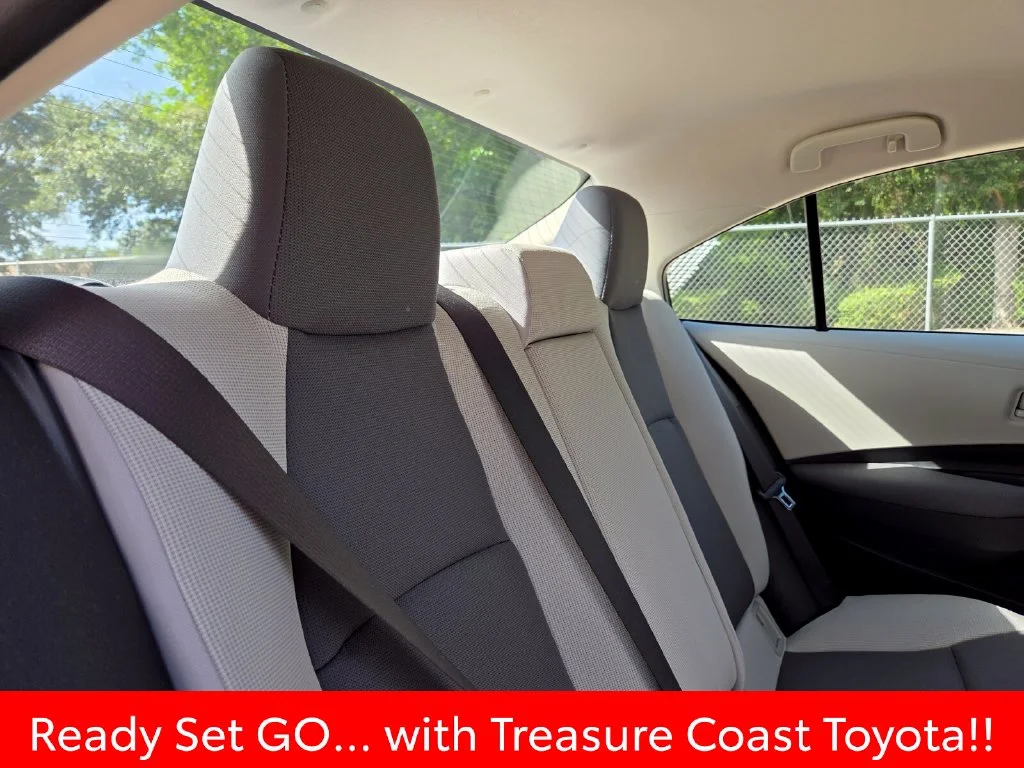 Certified Used 2025  Toyota LE image 19