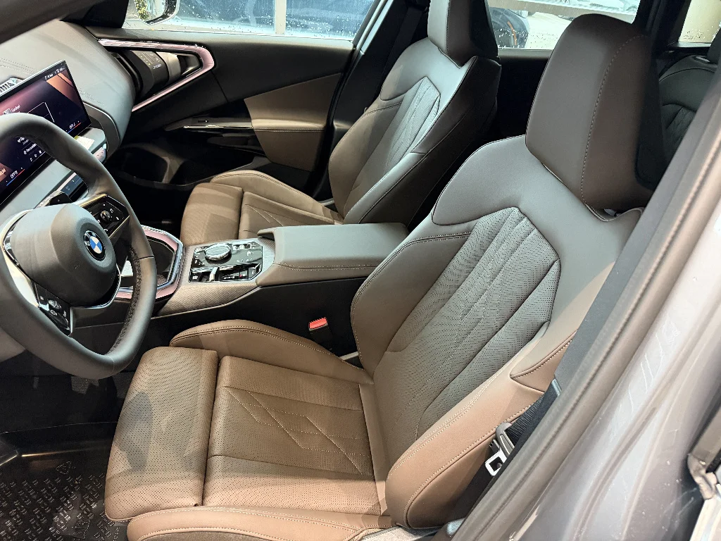 New 2026 Skyscraper Grey Metallic BMW 30 xDrive image 12