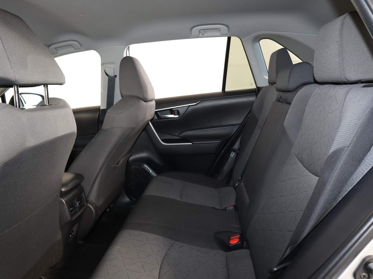 Used 2024 Silver Toyota XLE image 14